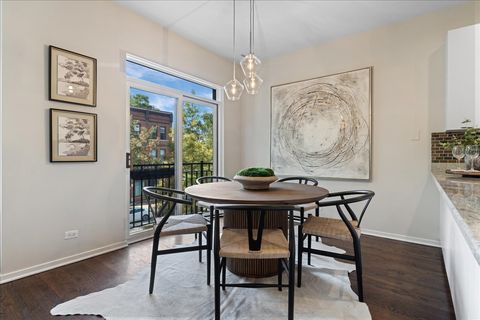 Tiny photo for 2955 N Racine Avenue #2B, Chicago, IL 60657 (MLS # 12469505)
