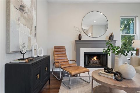 Tiny photo for 2955 N Racine Avenue #2B, Chicago, IL 60657 (MLS # 12469505)