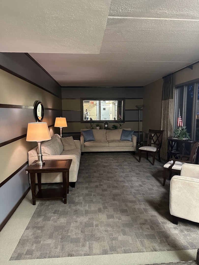 110 W Butterfield Road 402S