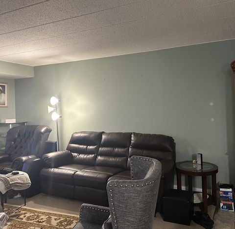 Tiny photo for 110 W Butterfield Road #402S, Elmhurst, IL 60126 (MLS # 12621802)