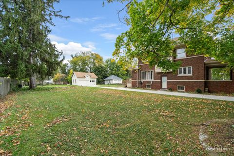 Tiny photo for 931 W Downer Place, Aurora, IL 60506 (MLS # 12486301)