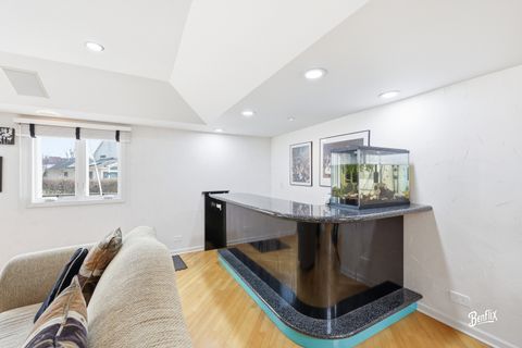 Tiny photo for 2911 Bayberry Drive, Buffalo Grove, IL 60089 (MLS # 12574573)