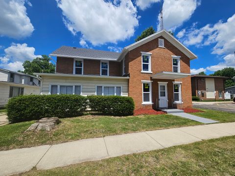 Photo of 102 E High Street, Orangeville, IL 61060 (MLS # 12685395)