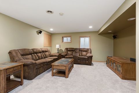 Tiny photo for 20116 Crystal Lake Way, Frankfort, IL 60423 (MLS # 12516636)