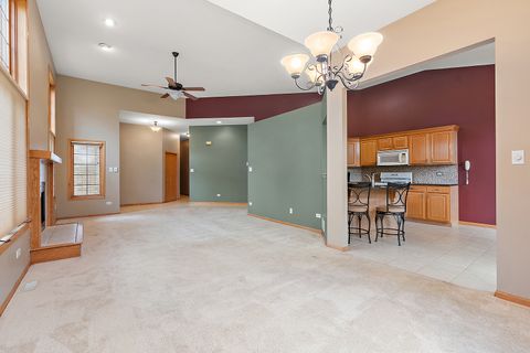 Tiny photo for 20116 Crystal Lake Way, Frankfort, IL 60423 (MLS # 12516636)