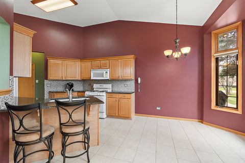 Tiny photo for 20116 Crystal Lake Way, Frankfort, IL 60423 (MLS # 12516636)