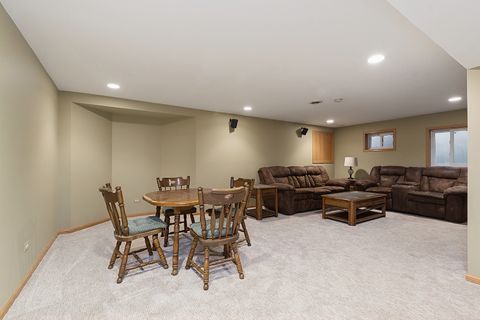 Tiny photo for 20116 Crystal Lake Way, Frankfort, IL 60423 (MLS # 12516636)