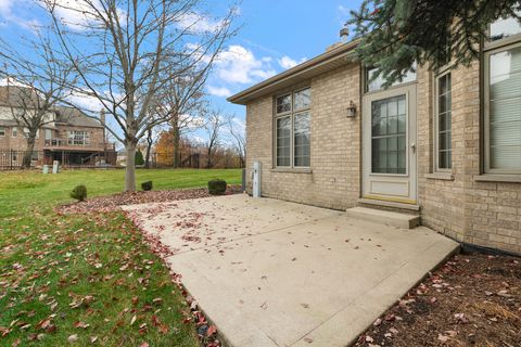 Tiny photo for 20116 Crystal Lake Way, Frankfort, IL 60423 (MLS # 12516636)