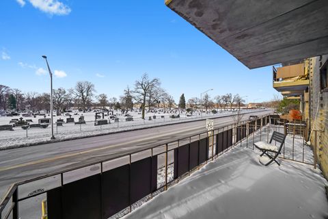 Tiny photo for 850 Des Plaines Avenue #207, Forest Park, IL 60130 (MLS # 12534481)