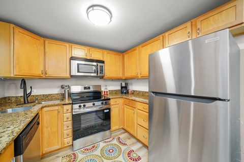 Tiny photo for 850 Des Plaines Avenue #207, Forest Park, IL 60130 (MLS # 12534481)