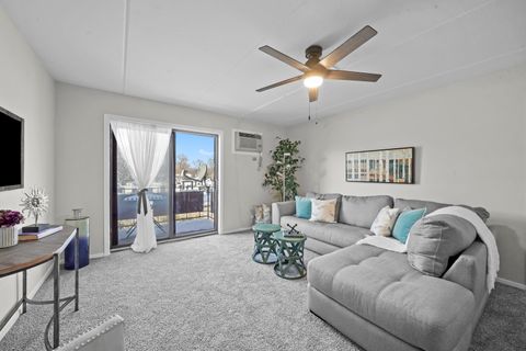 Tiny photo for 850 Des Plaines Avenue #207, Forest Park, IL 60130 (MLS # 12534481)