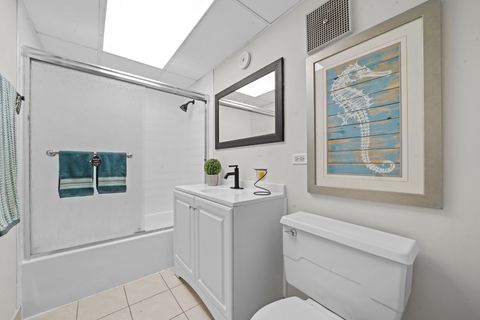 Tiny photo for 850 Des Plaines Avenue #207, Forest Park, IL 60130 (MLS # 12534481)