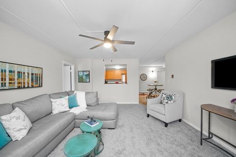 Tiny photo for 850 Des Plaines Avenue #207, Forest Park, IL 60130 (MLS # 12534481)