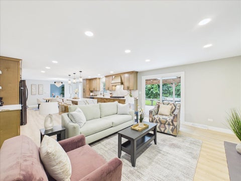 Tiny photo for 1504 Pfingsten Road, Glenview, IL 60025 (MLS # 12696036)