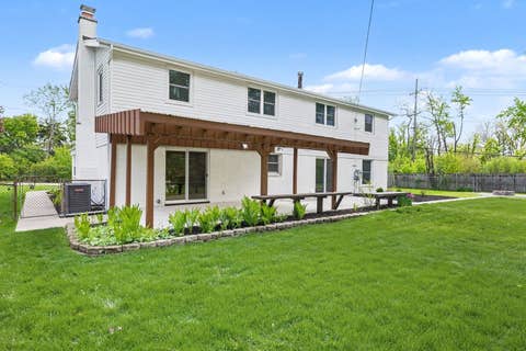 Tiny photo for 1504 Pfingsten Road, Glenview, IL 60025 (MLS # 12696036)