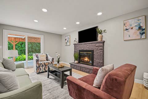 Tiny photo for 1504 Pfingsten Road, Glenview, IL 60025 (MLS # 12696036)