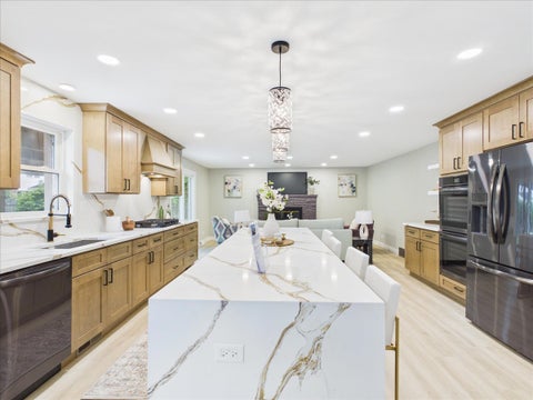 Tiny photo for 1504 Pfingsten Road, Glenview, IL 60025 (MLS # 12696036)