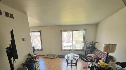 Tiny photo for 14238 S Manistee Avenue, Burnham, IL 60633 (MLS # 12618289)