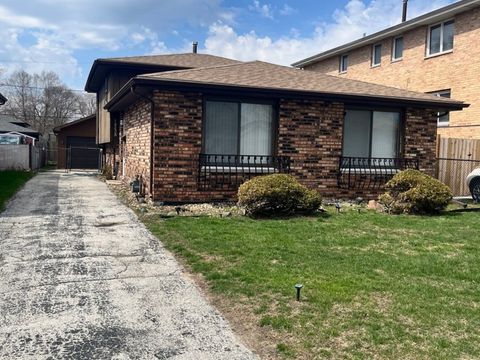 Photo of 14238 S Manistee Avenue, Burnham, IL 60633 (MLS # 12618289)
