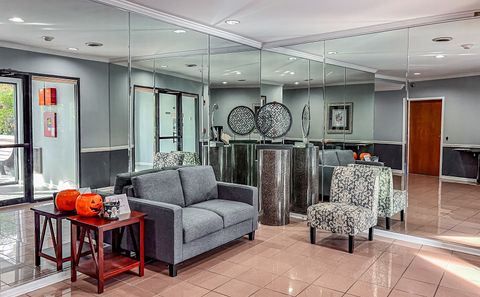 Tiny photo for 400 E Dundee Road #207C, Buffalo Grove, IL 60089 (MLS # 12505099)