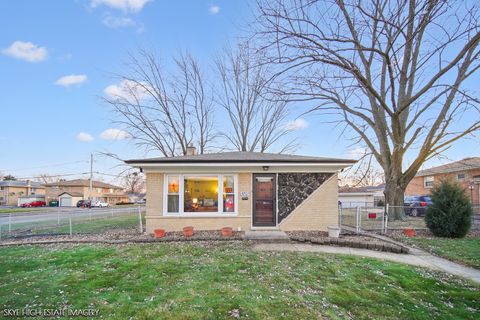 Photo of 3701 W 120th Street, Alsip, IL 60803 (MLS # 12598502)