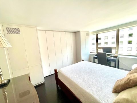 Tiny photo for 2800 N Lake Shore Drive #1417, Chicago, IL 60657 (MLS # 12396592)