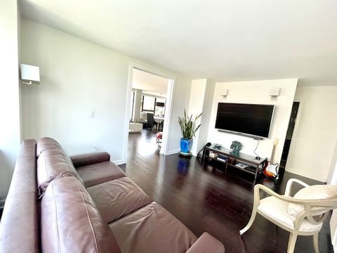 Tiny photo for 2800 N Lake Shore Drive #1417, Chicago, IL 60657 (MLS # 12396592)