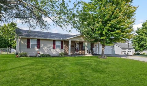 Tiny photo for 608 Ridge Road, Philo, IL 61864 (MLS # 12481240)