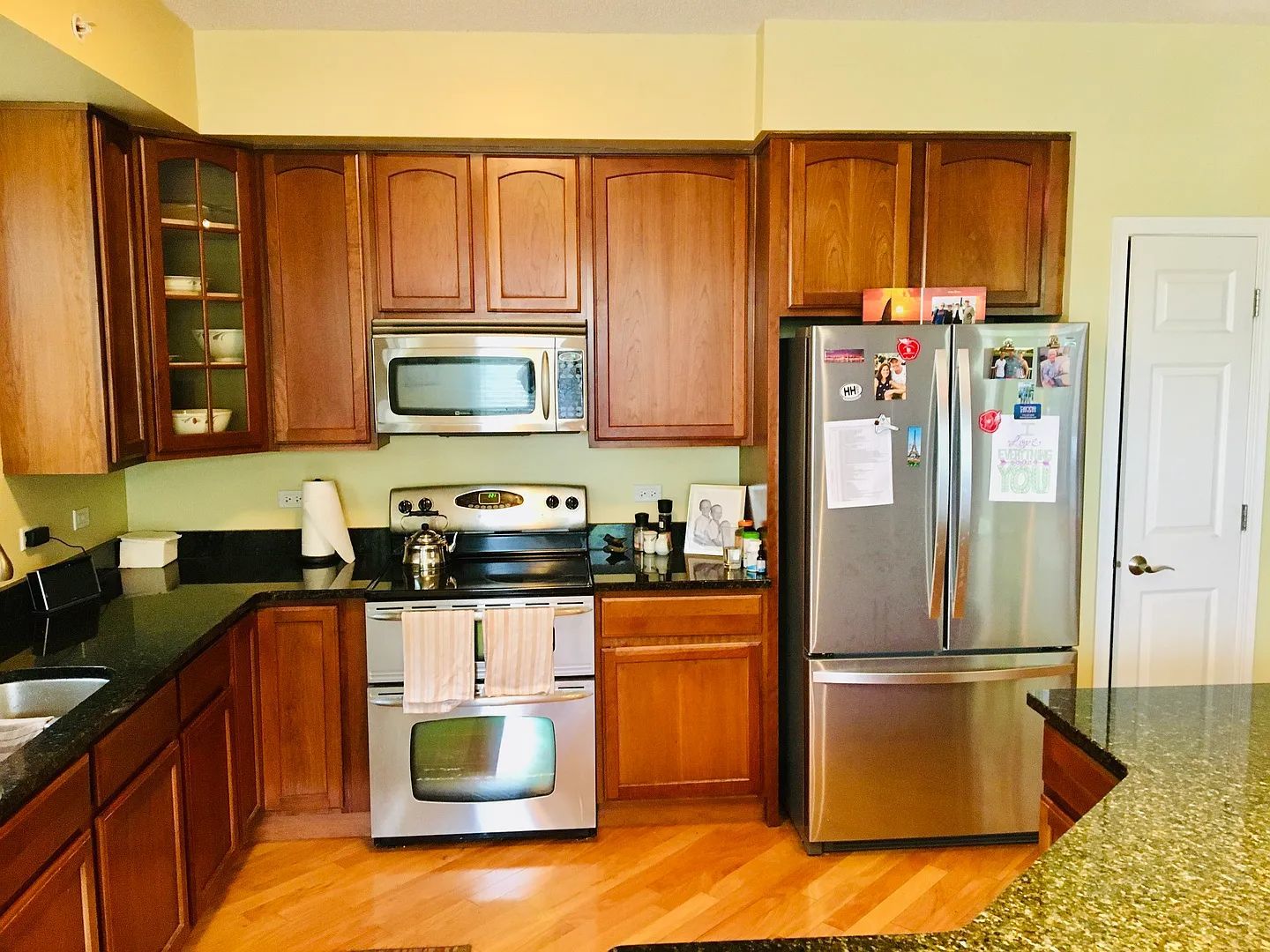 77 N Quentin Road 202