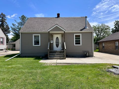 Photo of 1308 11th Avenue, Sterling, IL 61081 (MLS # 12642904)
