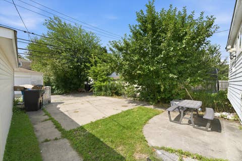 Tiny photo for 2935 W Howard Street, Chicago, IL 60645 (MLS # 12724729)