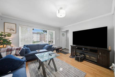 Tiny photo for 2935 W Howard Street, Chicago, IL 60645 (MLS # 12724729)