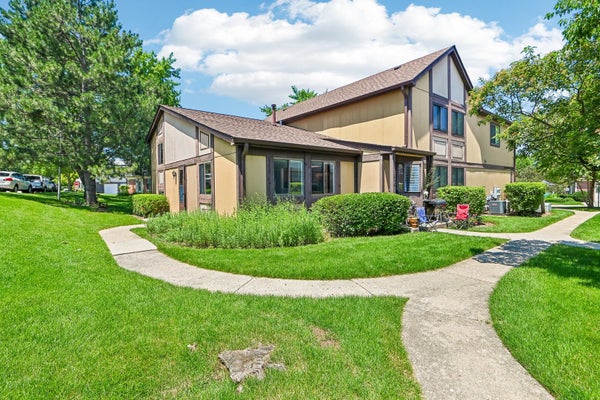 1298 INVERRARY LN, PALATINE, IL 60074 - Image 8dc0e734a57eae2c0052d8c1d0fcc3e7/3998059515