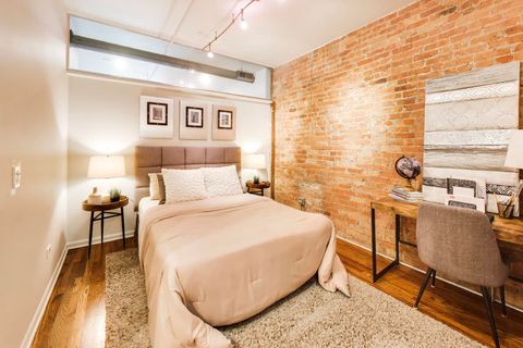 Tiny photo for 520 W HURON Street #406, Chicago, IL 60654 (MLS # 12632911)