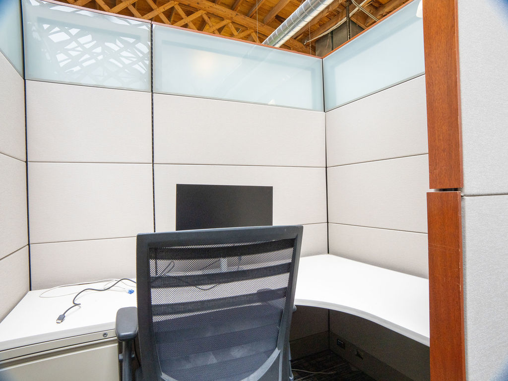 Chicago, Illinois 60618, United States, ,Commercial,Active,234631