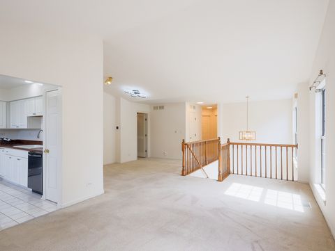 Tiny photo for 902 Sparta Court, Vernon Hills, IL 60061 (MLS # 12497001)