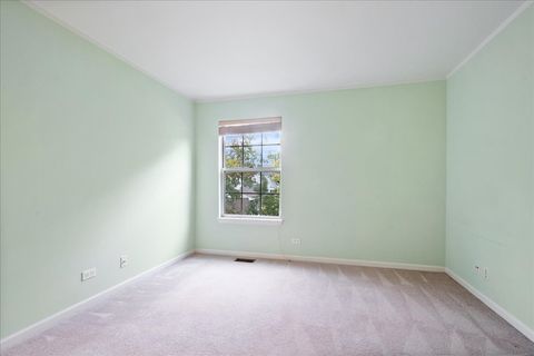 Tiny photo for 902 Sparta Court, Vernon Hills, IL 60061 (MLS # 12497001)