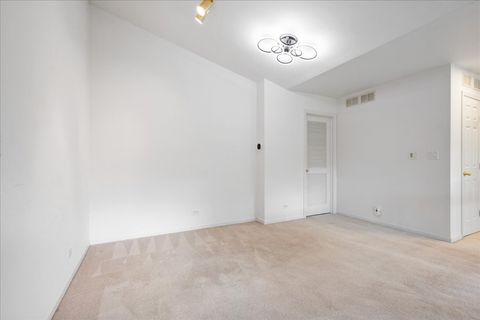 Tiny photo for 902 Sparta Court, Vernon Hills, IL 60061 (MLS # 12497001)