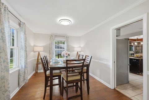 Tiny photo for 17 Sunset Circle, Bettendorf, IA 52722 (MLS # 12677648)