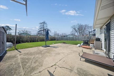 Tiny photo for 703 Westmere Road, Des Plaines, IL 60016 (MLS # 12590311)