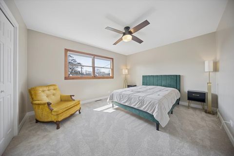 Tiny photo for 703 Westmere Road, Des Plaines, IL 60016 (MLS # 12590311)