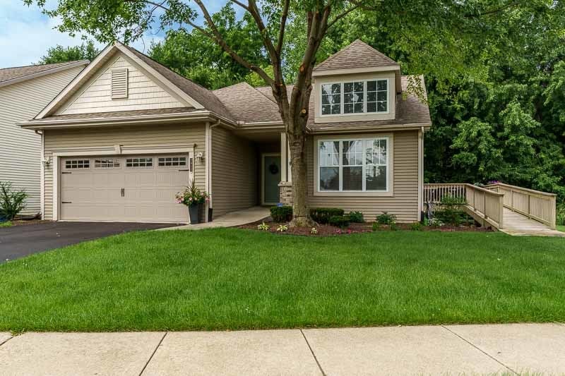 1517 MEADOWLARK Lane