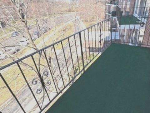 Tiny photo for 1025 S Fernandez Avenue #4M, Arlington Heights, IL 60005 (MLS # 12590016)