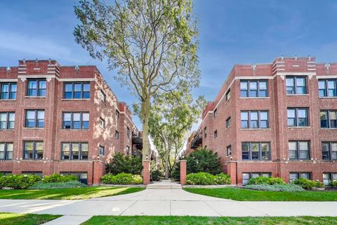 Photo of 5913 N Paulina Street #1W, Chicago, IL 60660 (MLS # 12472843)