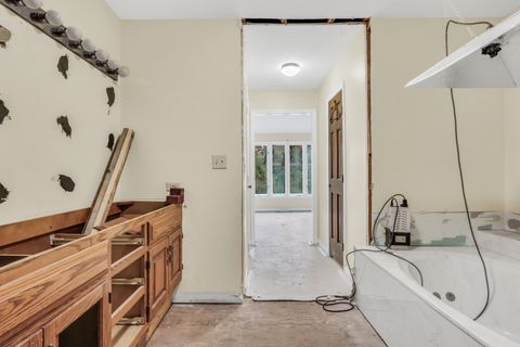 Tiny photo for 3951 Blackstone Avenue, Gurnee, IL 60031 (MLS # 12415931)