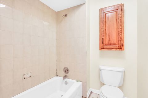 Tiny photo for 3951 Blackstone Avenue, Gurnee, IL 60031 (MLS # 12415931)