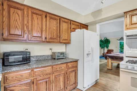Tiny photo for 3951 Blackstone Avenue, Gurnee, IL 60031 (MLS # 12415931)