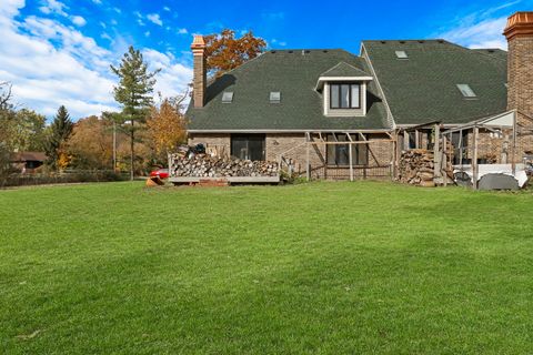 Tiny photo for 3951 Blackstone Avenue, Gurnee, IL 60031 (MLS # 12415931)