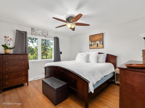 Tiny photo for 1053 S Norbury Avenue, Lombard, IL 60148 (MLS # 12475278)