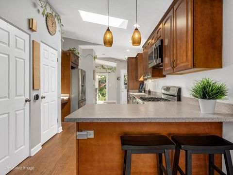 Tiny photo for 1053 S Norbury Avenue, Lombard, IL 60148 (MLS # 12475278)